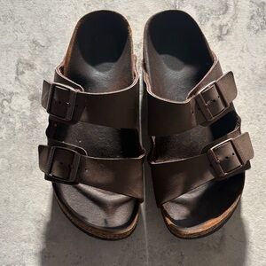 Birkenstock’s Brown Arizona Leather Double Strap Sandals